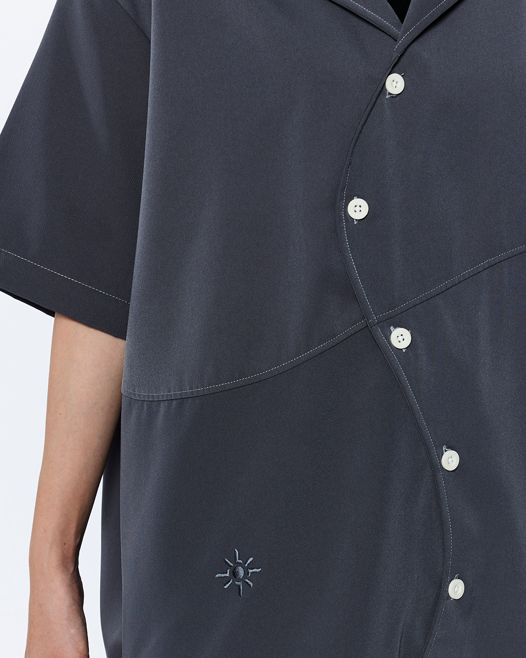 GRANITE GRAY WAVY SHIRT