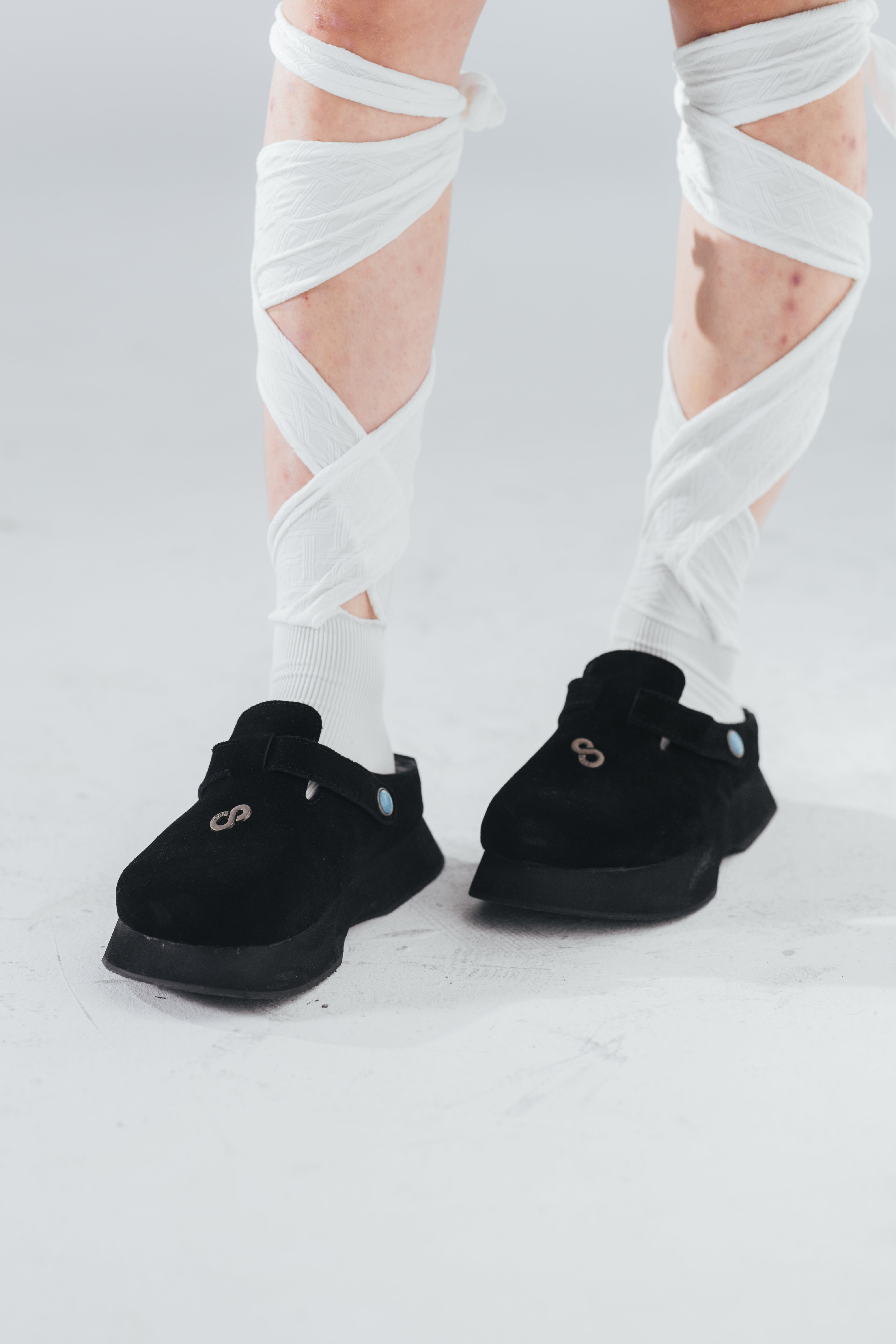 NOCTURNE BLACK SLIP ON