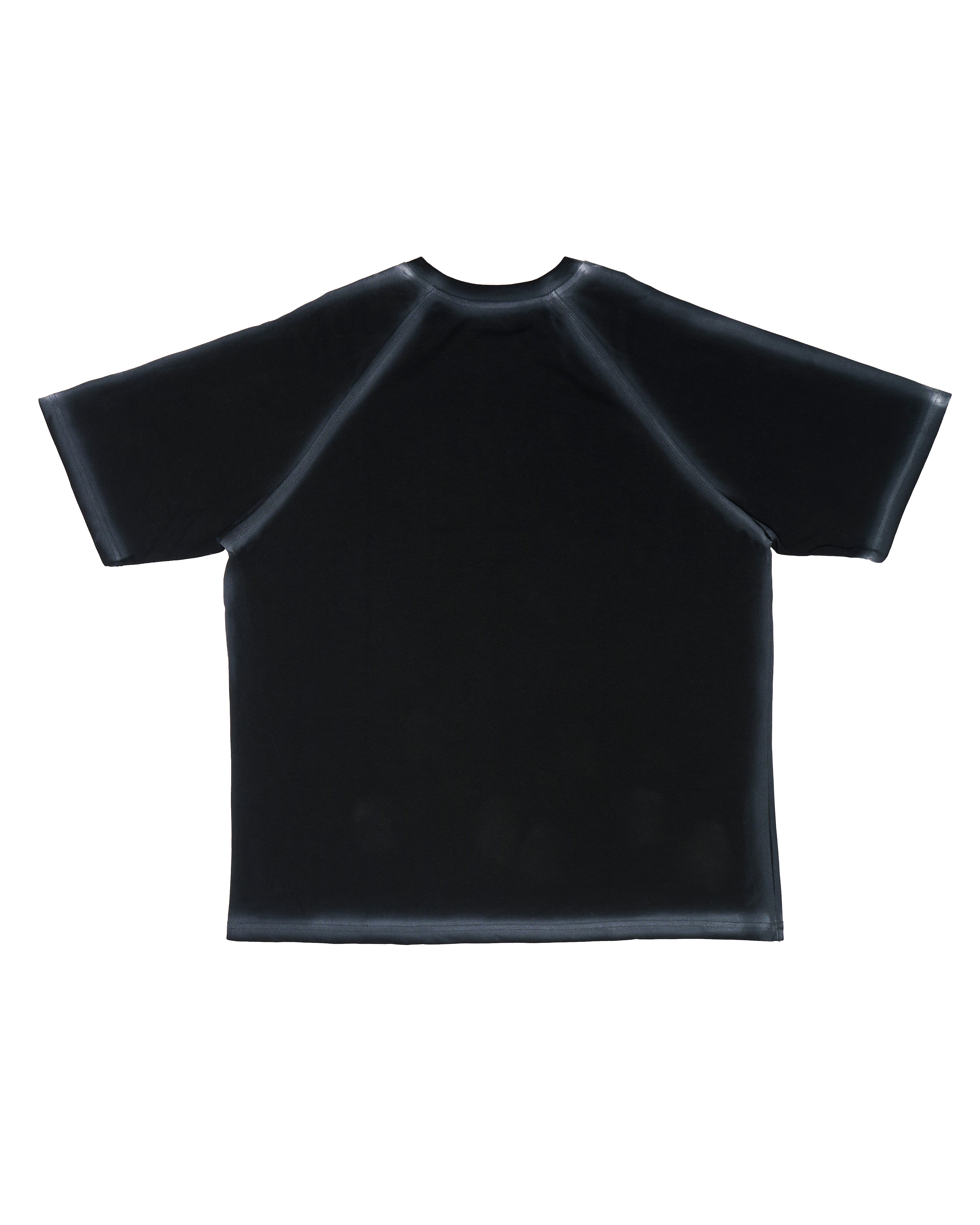 DUSK BLACK SPRAY RAGLAN S8 TEE