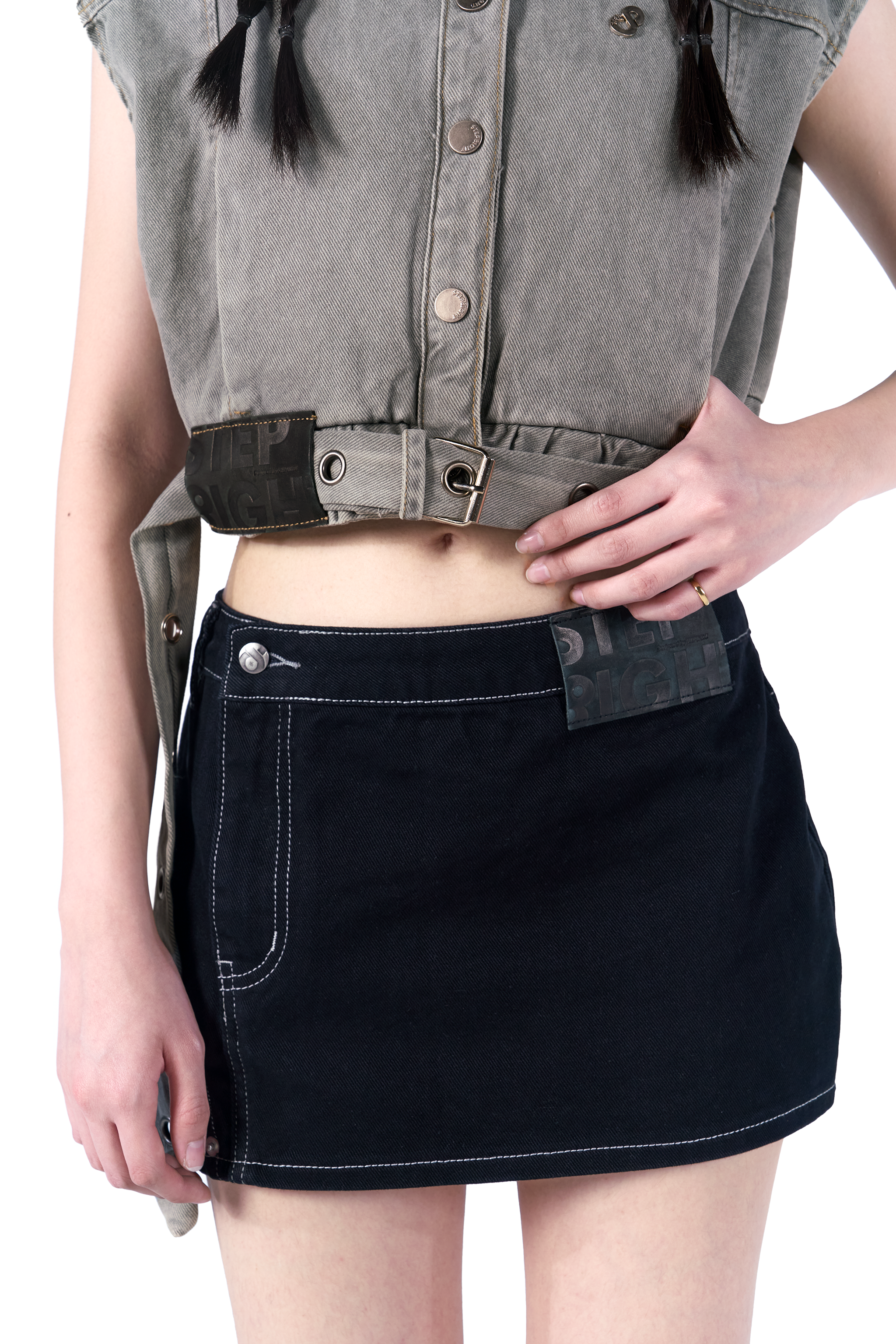 FOSSIL GRAY REVERSIBLE SLEEVELESS DENIM POLO CROP