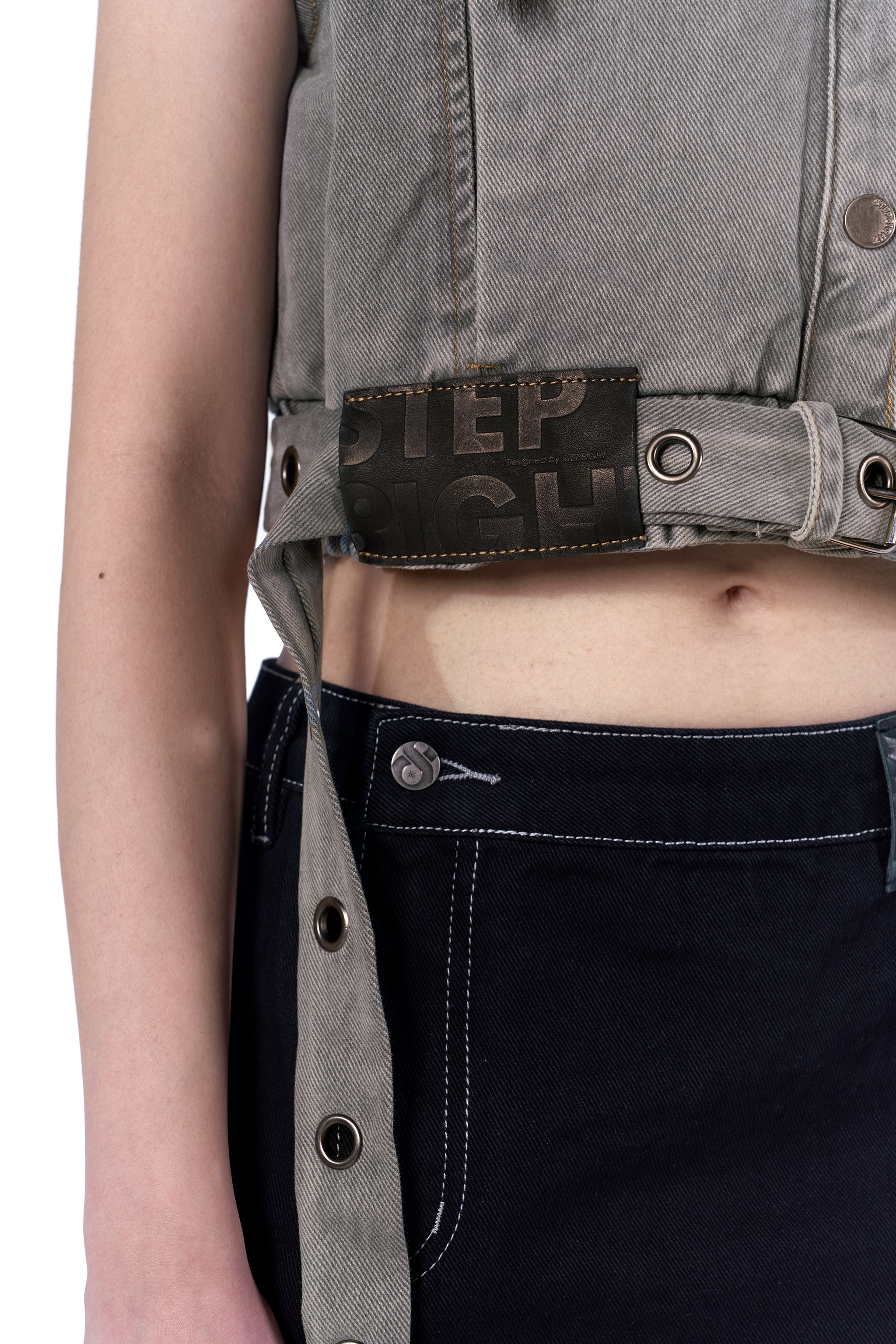 FOSSIL GRAY REVERSIBLE SLEEVELESS DENIM POLO CROP