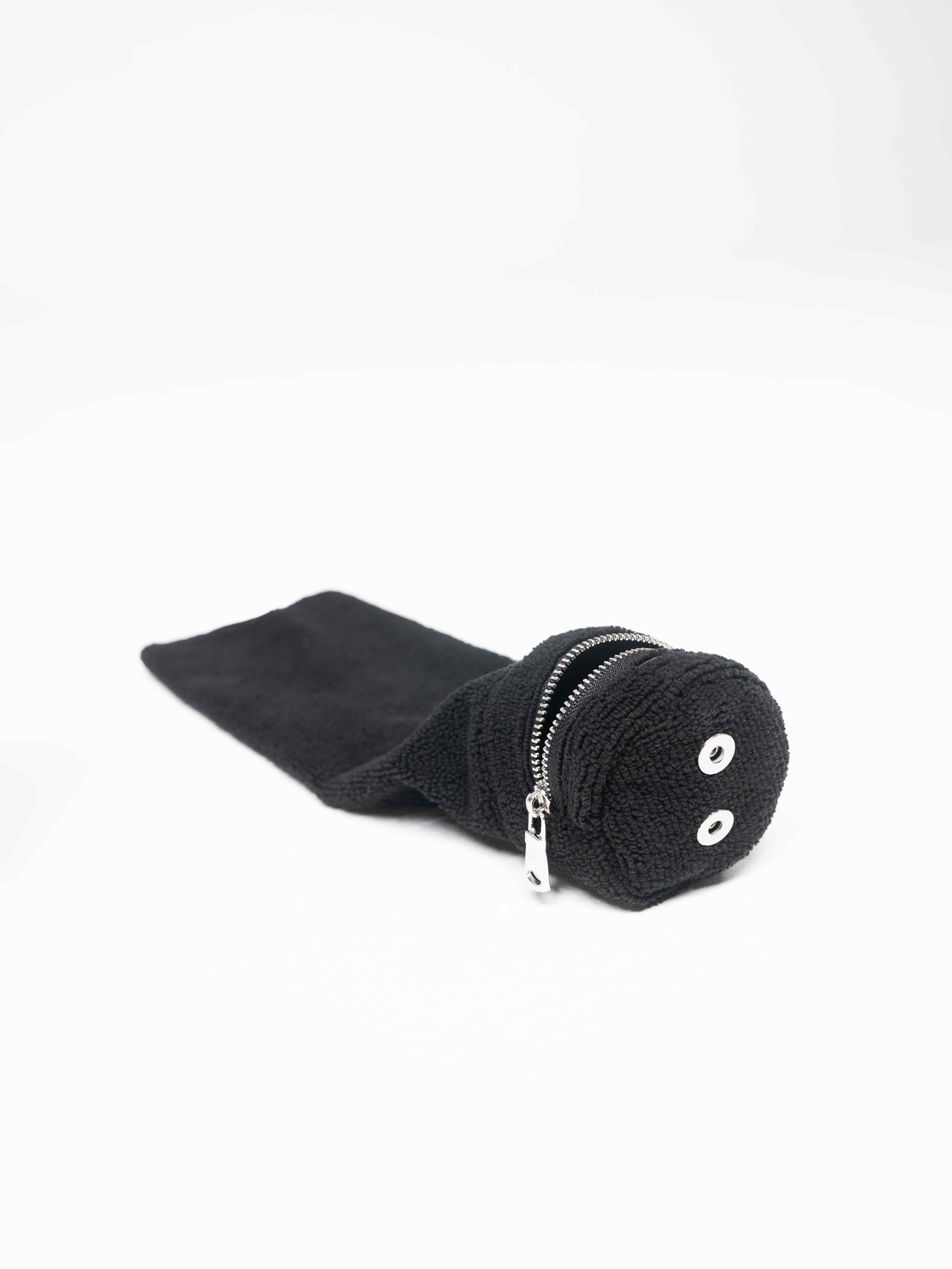 BLACK TOWEL BAG