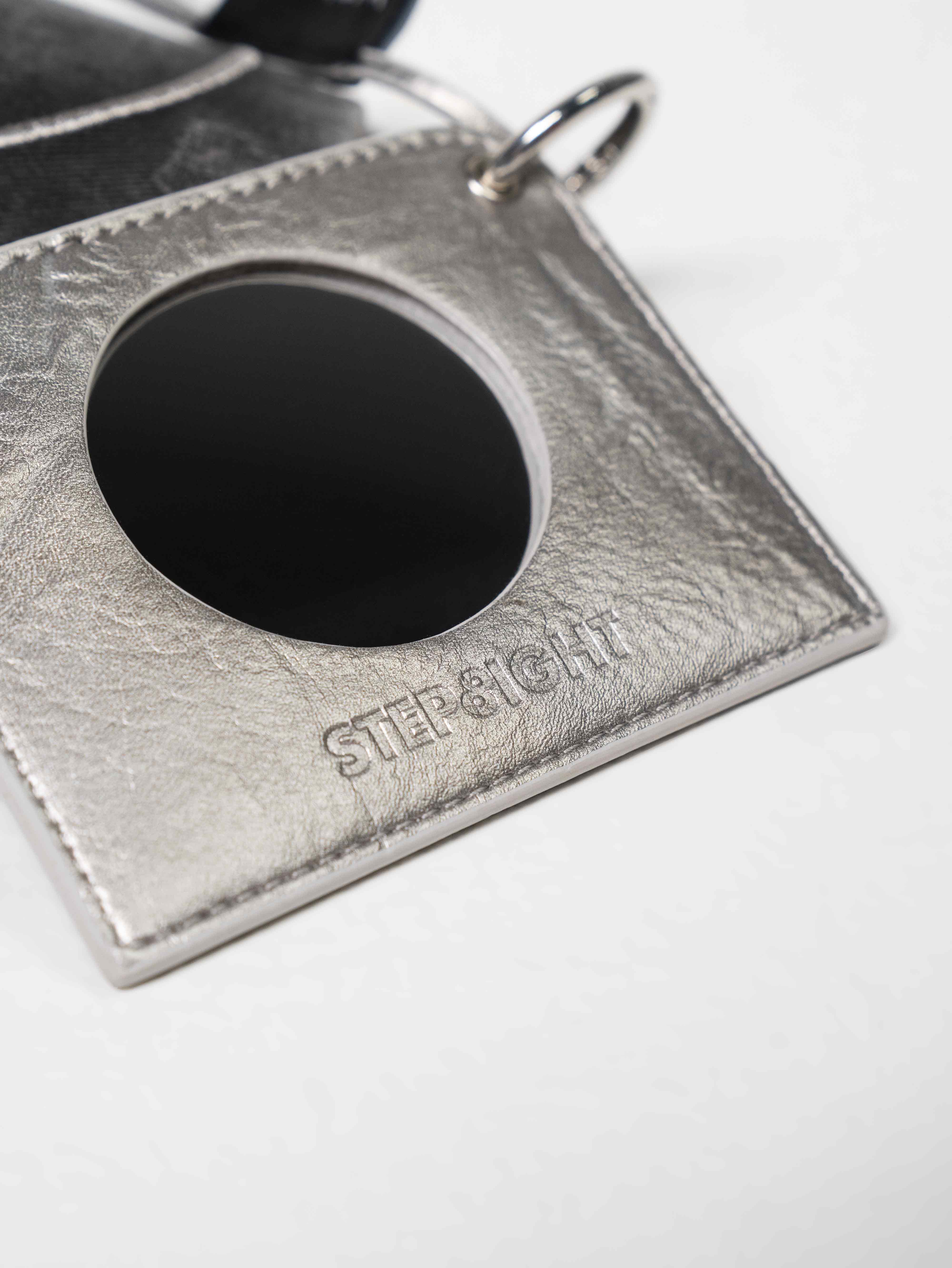 SILVER MIRROR CARDHOLDER