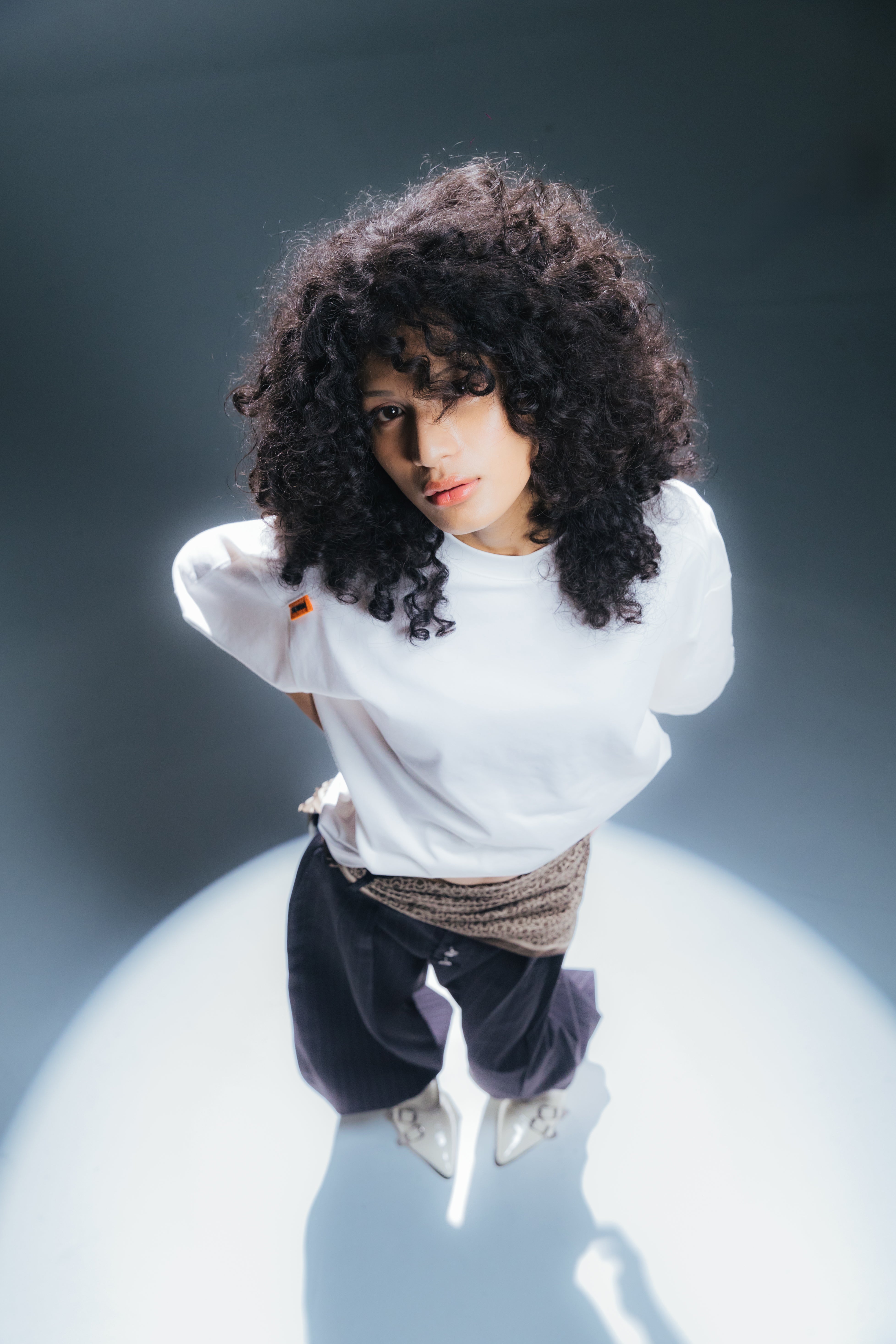 WHITE MONO TEE