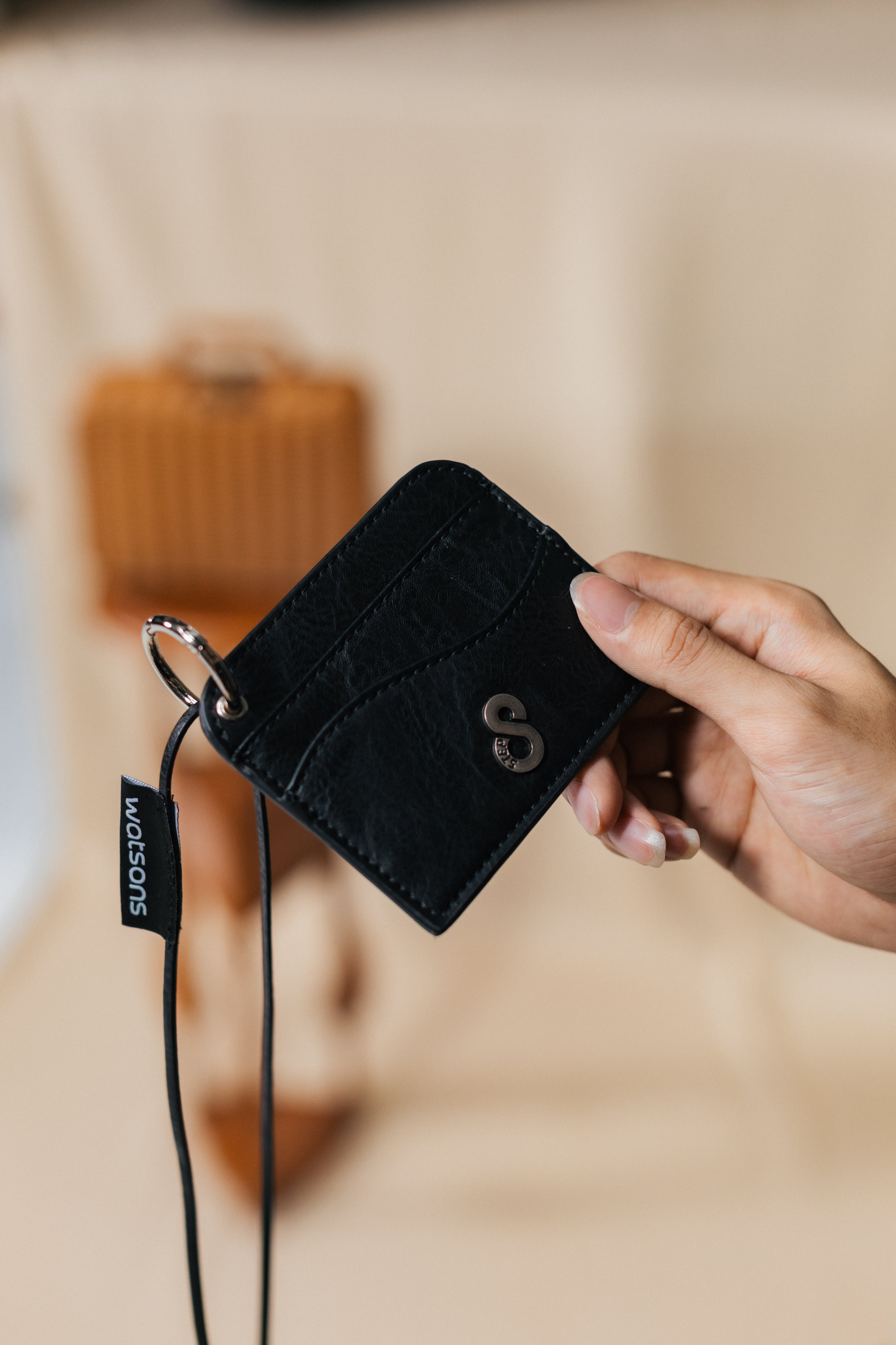 BLACK MIRROR CARDHOLDER