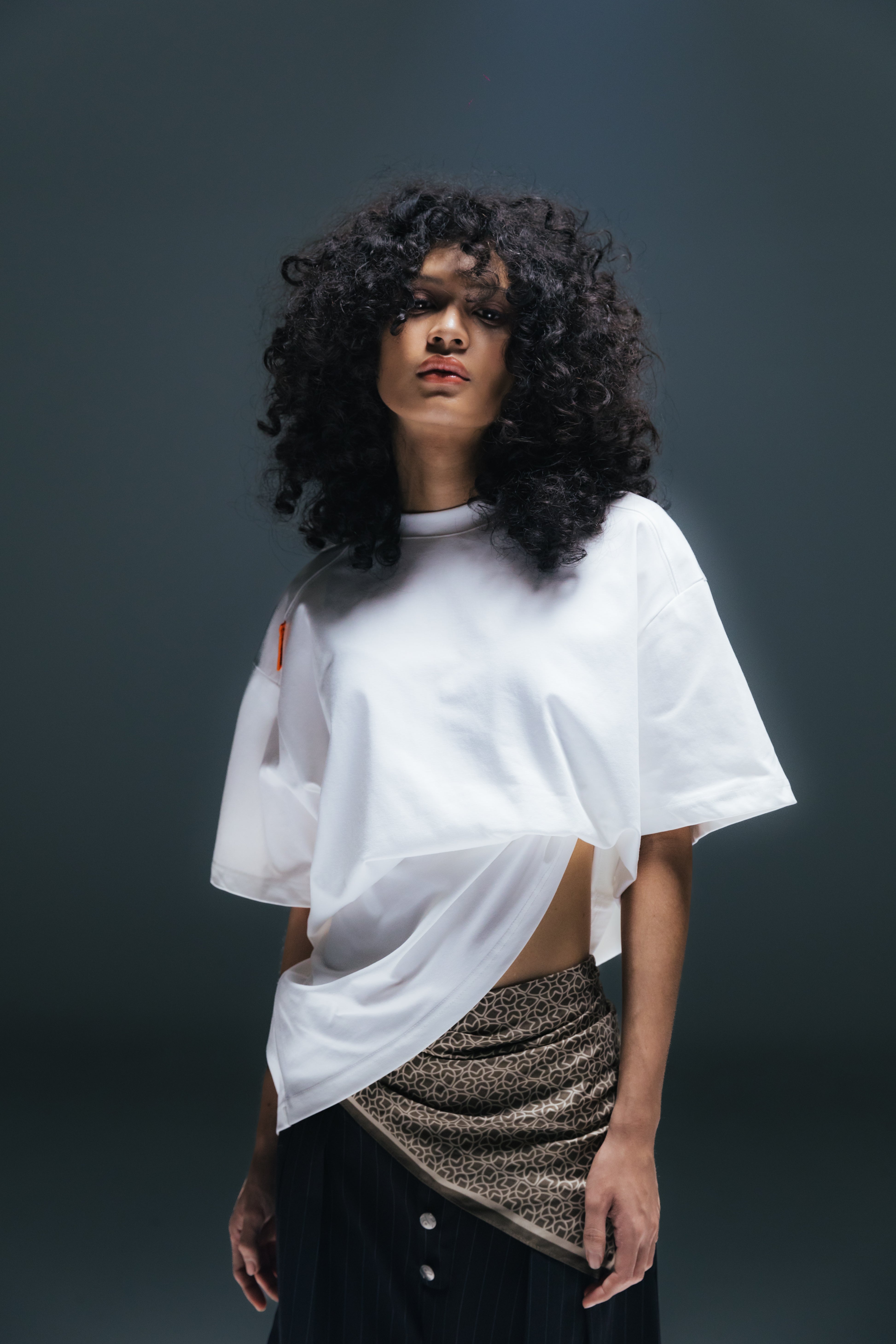WHITE MONO TEE