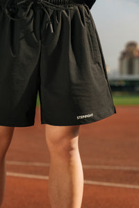 BLACK CORE SHORTS