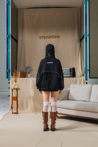 BRICK BLACK CONVERTIBLE SWEATER