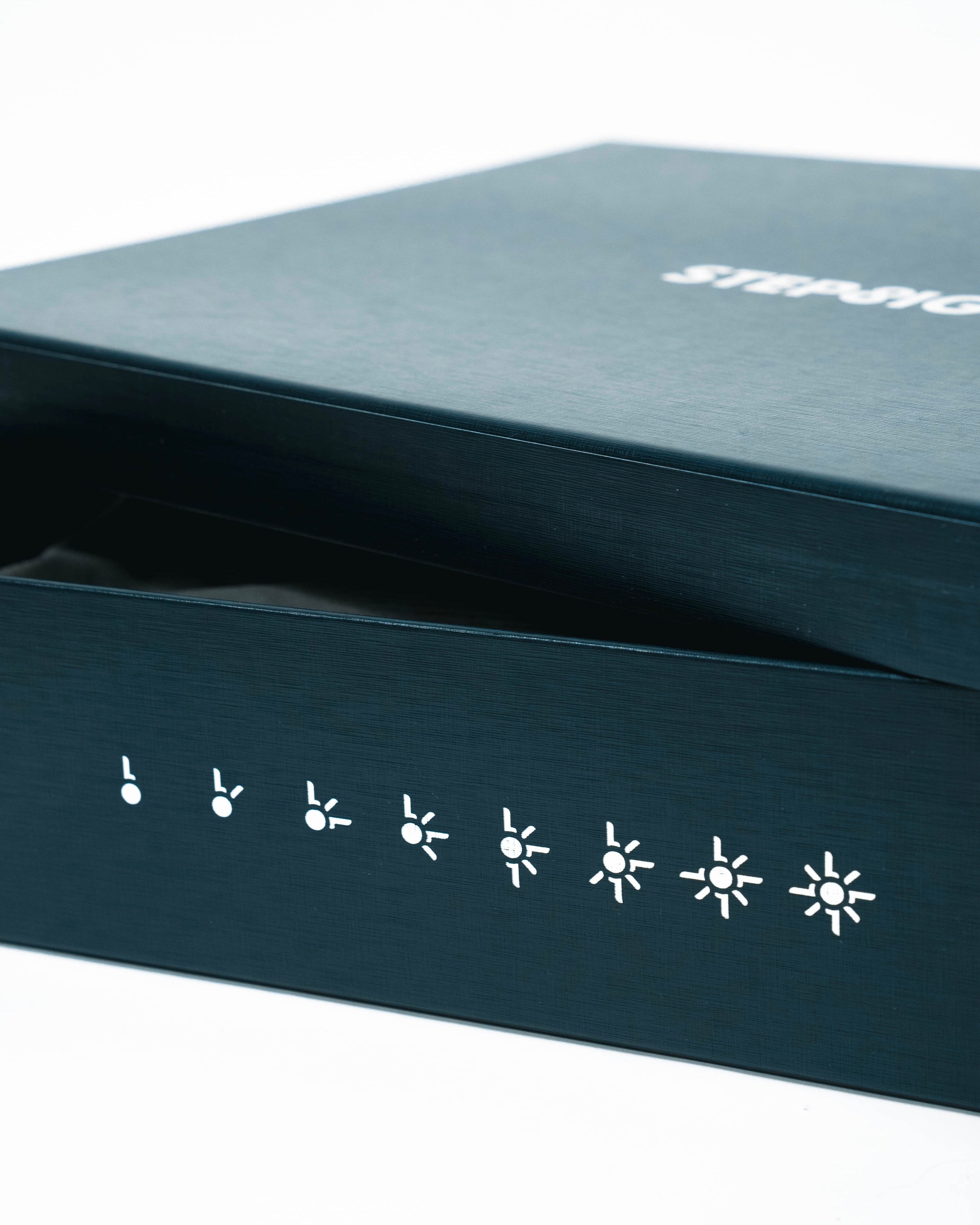 GIFT BOX