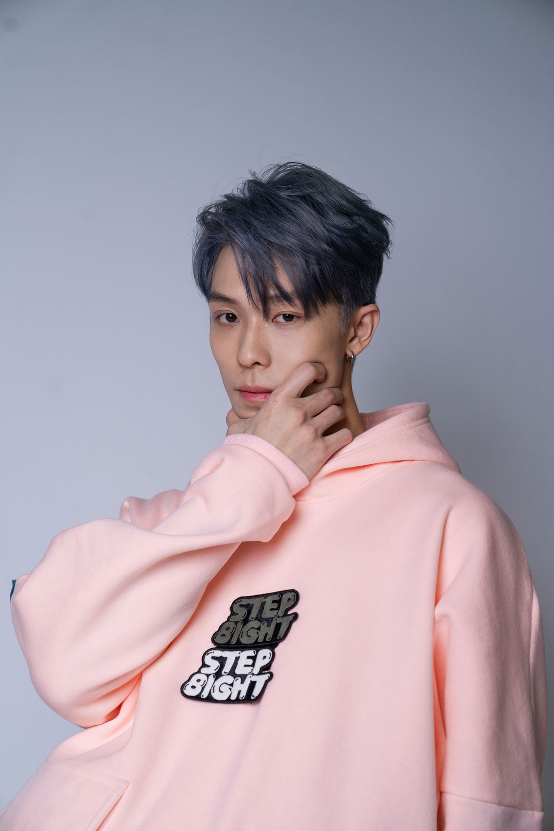 OVERSIZED POCKET HOODIE (Random 2 patches)